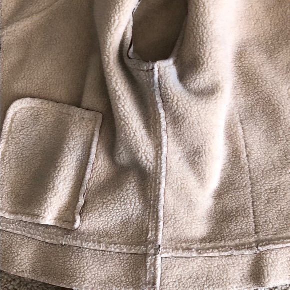 Aqua faux shearling jacket - Picture 8 of 9